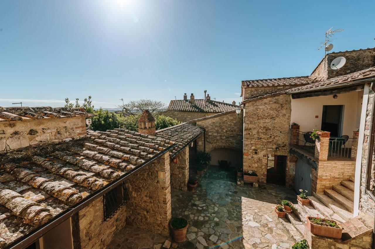 Borgo Villa A Sesta San Gusme Экстерьер фото