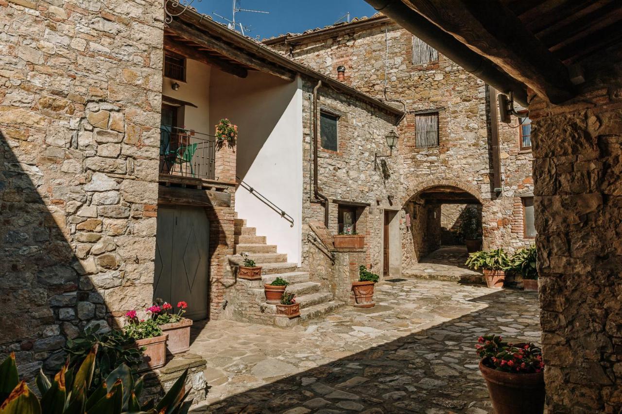 Borgo Villa A Sesta San Gusme Экстерьер фото